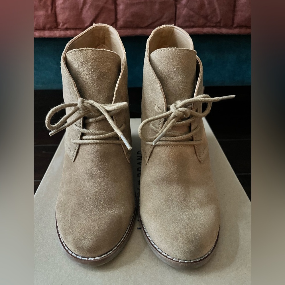 Lucky Brand LP-Yamene Chalet Oiled Suede Size 7